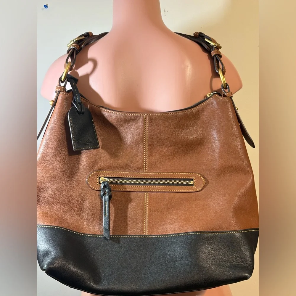 Dooney & Bourke brown black